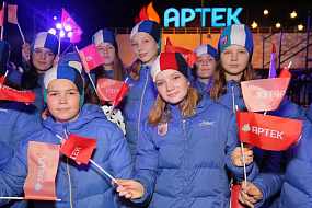 Госкорпорацией «Роскосмос» объявлен отбор на «Космическую смену» в Артек